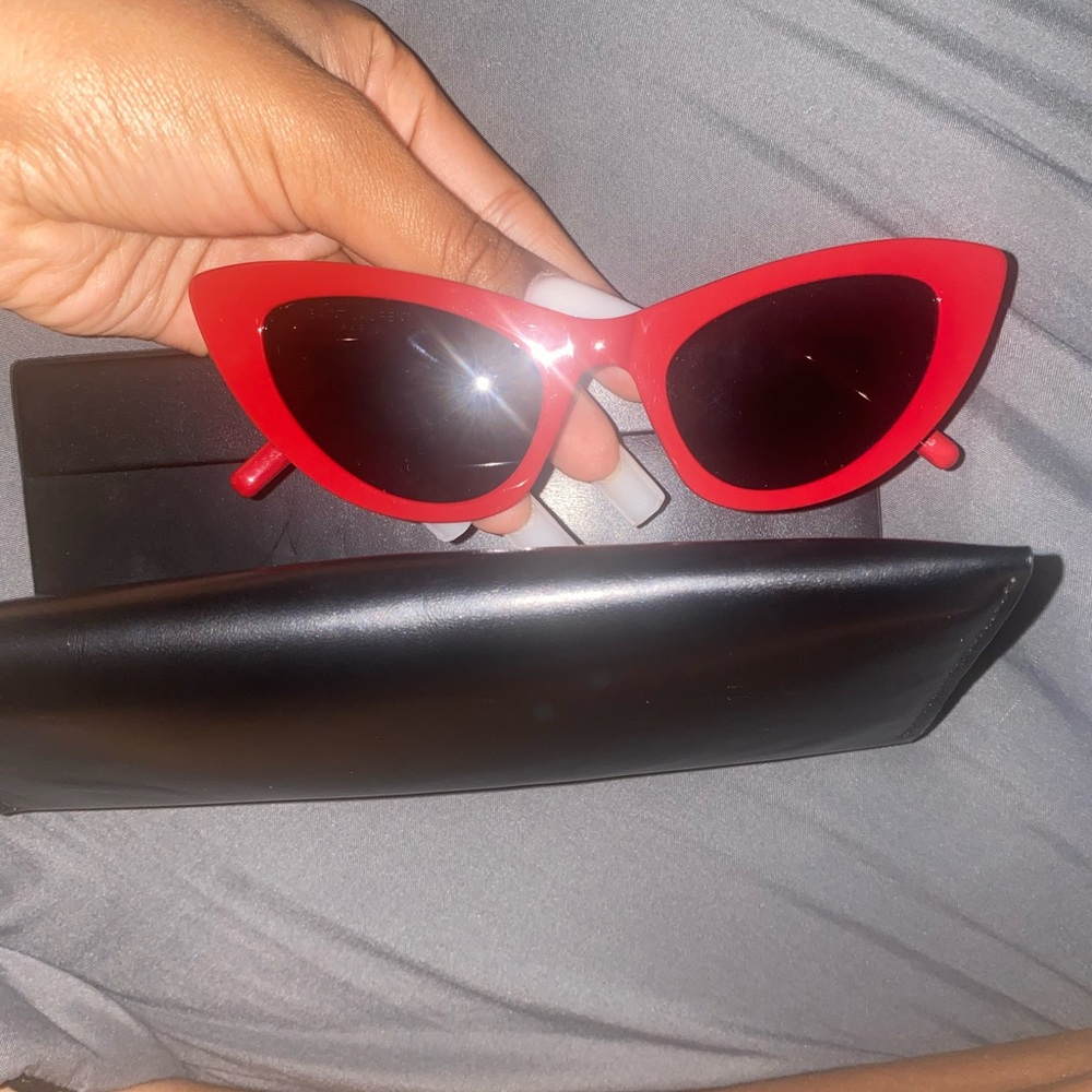 never worn, don’t wear them